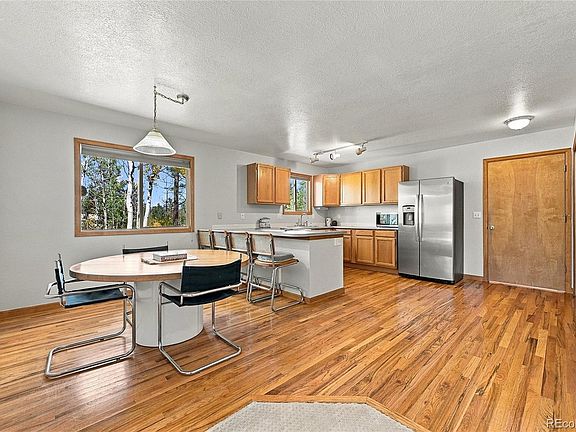 2nd image of 533 Burland Drive