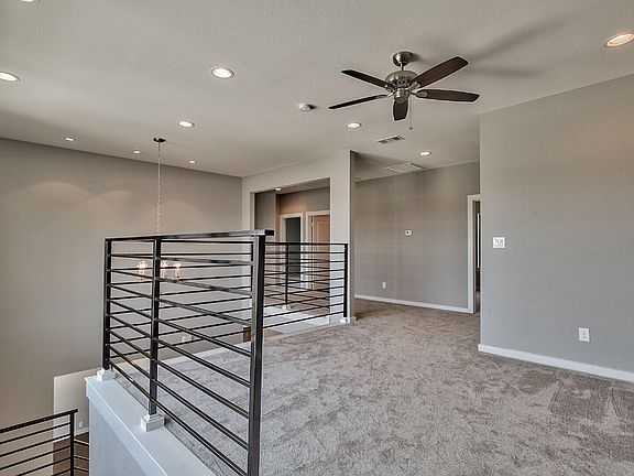 4th image of 2345 Amesbury Dr