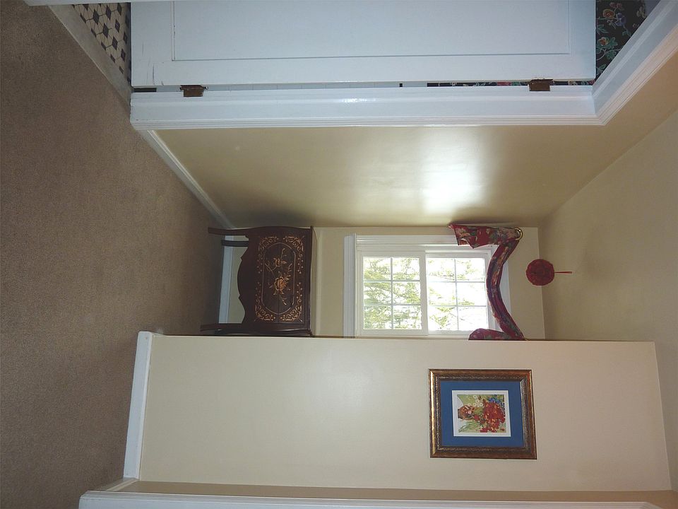 1st image of 24 Linden Ave