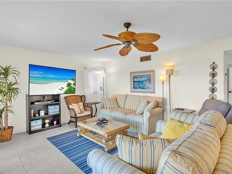 601 Beachwalk Cir #101 — Photo 11