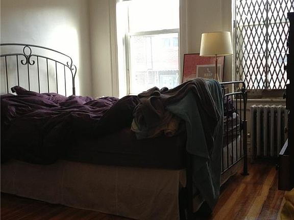 5th image of 3037 49th St APT 2N