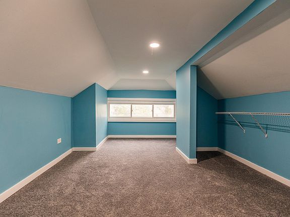 5th image of 7518 S Union Ave