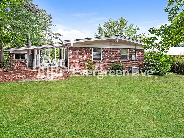 68 Belmont Dr — Photo 15