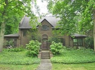 2573 Guilford Rd, Cleveland Heights, OH 44118