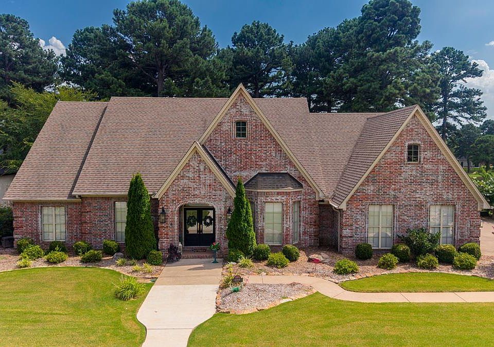 1st image of 4705 Bay Hill Dr