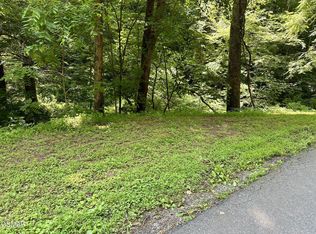 706 School House Gap Rd House Gap, Sevierville, TN 37876