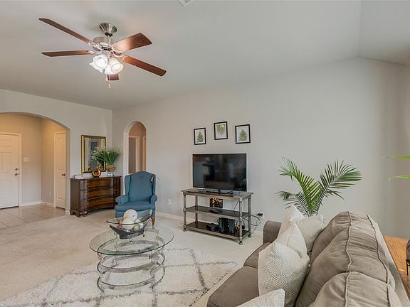 5th image of 2975 Driftwood Ln