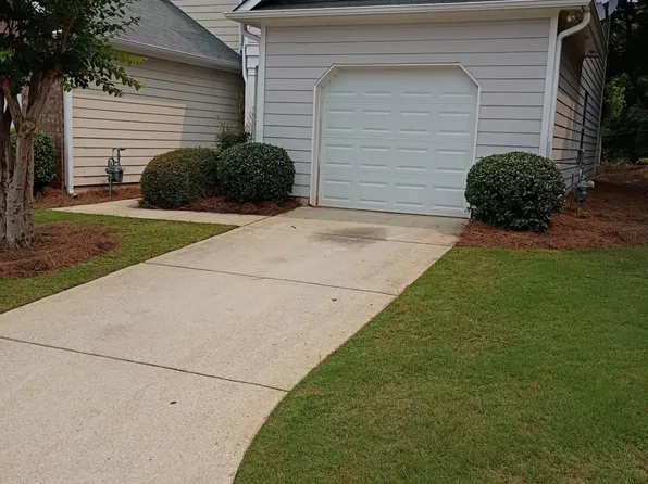 4521 Yellow Sash Ct, Oakwood, GA 30566