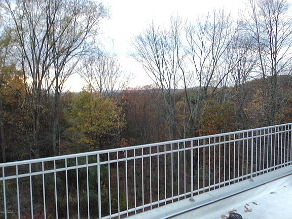 4th image of 2164 Glenbrook Dr