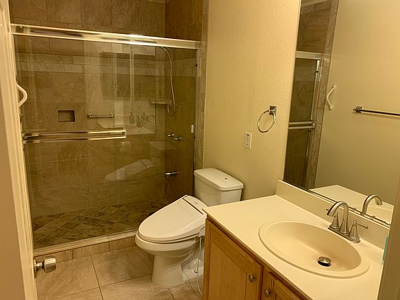 4th image of 686 Agostini Cir