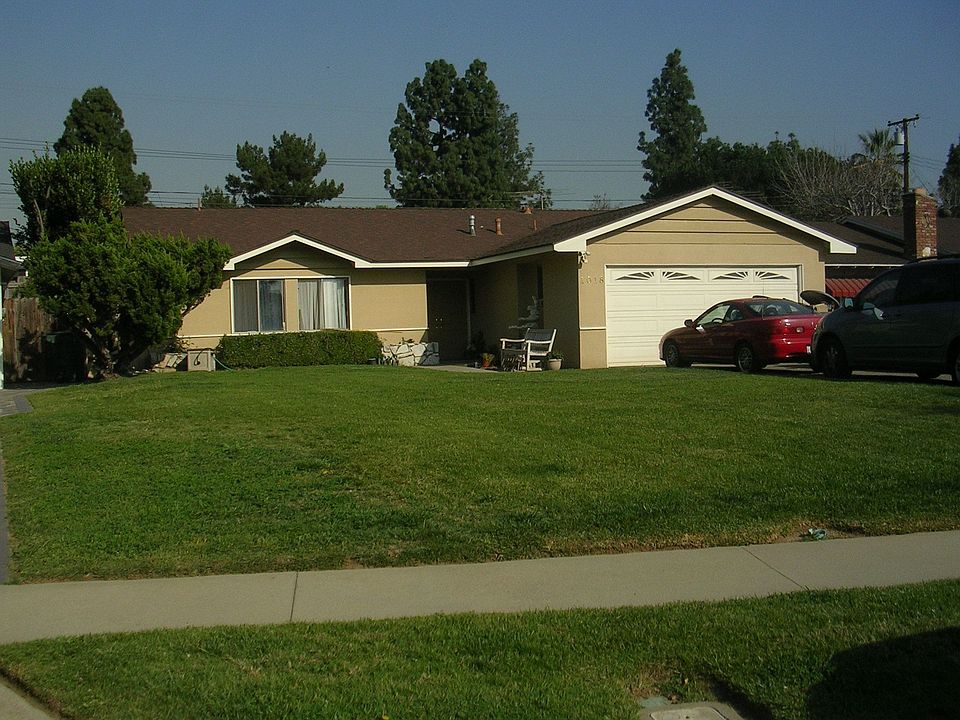 1st image of 1018 N Charter Dr