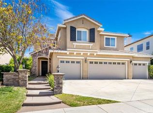 28474 Incline Ln, Saugus, CA 91390
