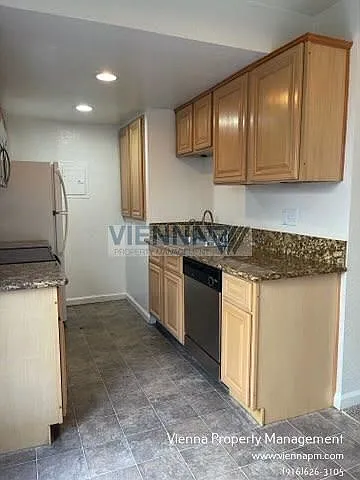 7032 Fair Oaks Blvd — Photo 6