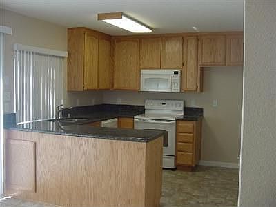 4th image of 8880 La Riviera Dr Unit E