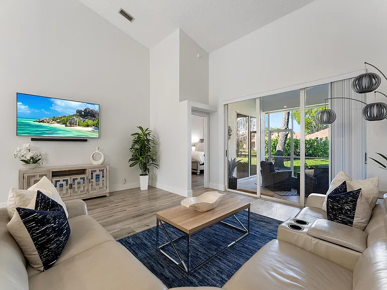1903 Rosewood Way — Photo 15