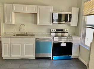 17 Stoneland Rd #1, Worcester, MA 01603