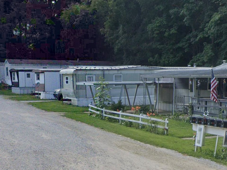1st image of 704 W Main St Lot 12