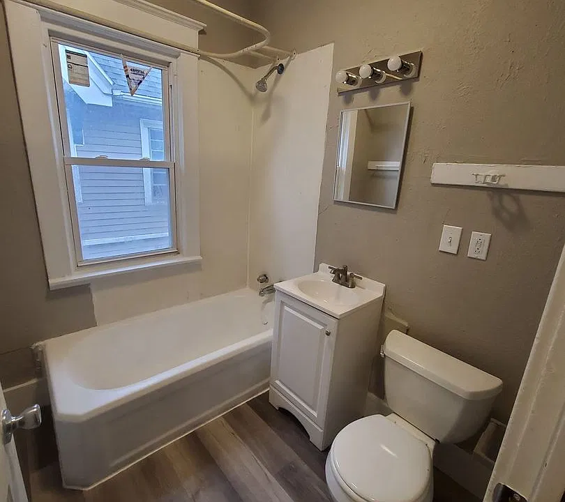 2518-2520 N 41st St Milwaukee WI | Zillow