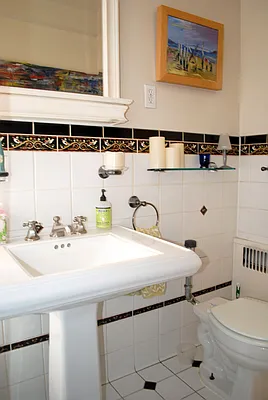 Sold by Landmarc Group | media 36