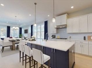 16 Barnes Blvd #40, Hudson, MA 01749