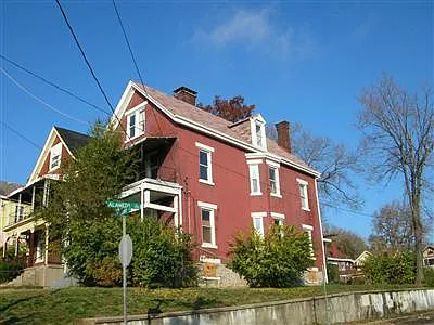 530 Ridgeway Ave.