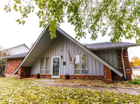 10661 E 18th St, Tulsa, OK 74128