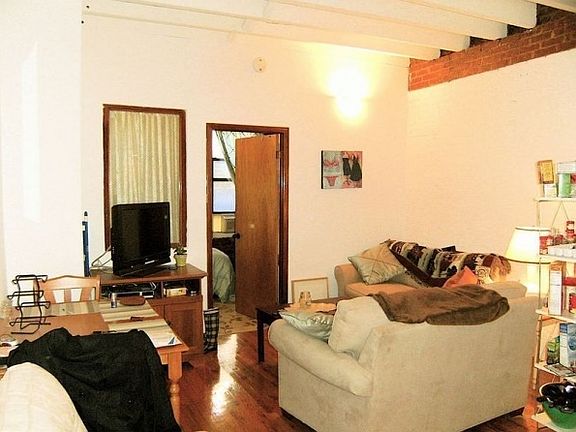 5th image of 338 W 17th St APT 6