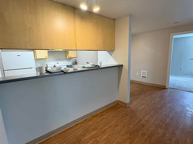 16932 SE Powell Blvd #52 — Photo 3