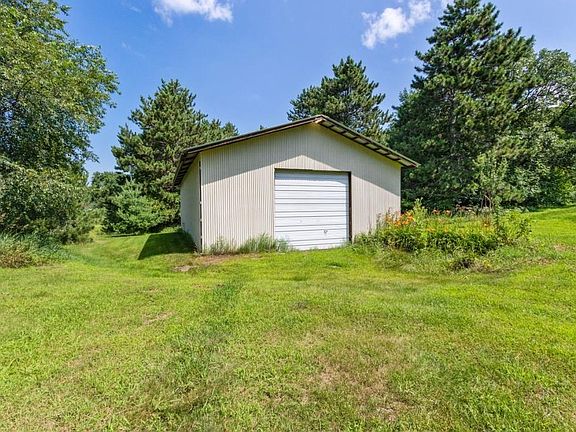 5th image of 7921 163rd Ln NW