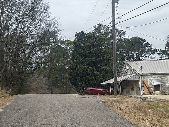 4th image of 39 Central Ave