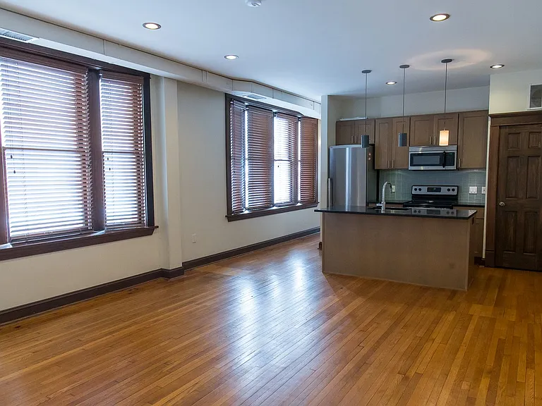 223 Pine St — Photo 33