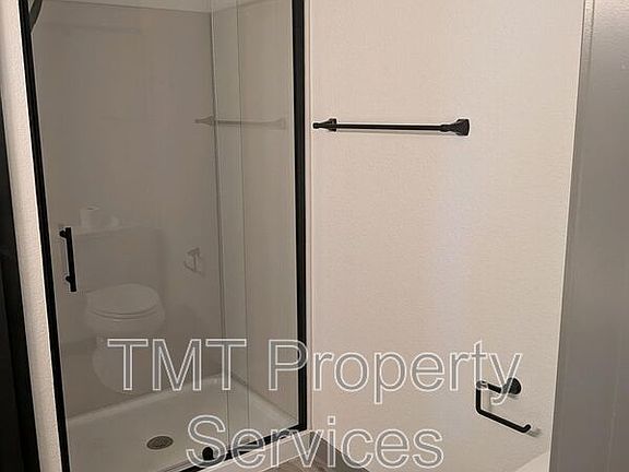 5th image of 7330 Stratford Pl Unit 706