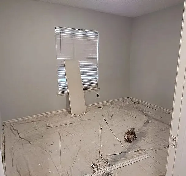 10562 Bounty Dr — Photo 2