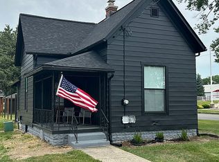 529 W Main St, Greentown, IN 46936