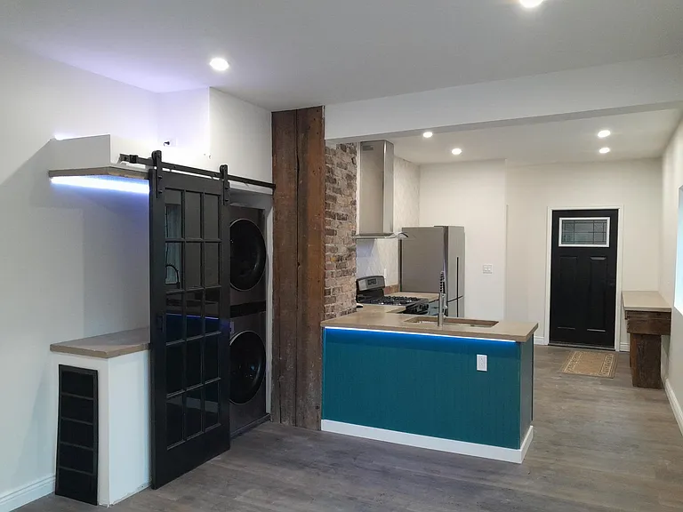 985 W Delavan Ave #1 — Photo 6
