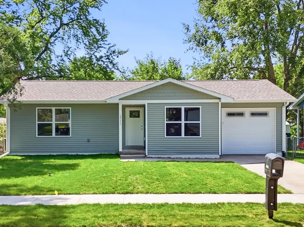 1711 Gleason Ave, Iowa City, IA 52240