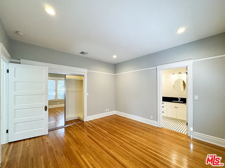 922 W Kensington Rd — Photo 19