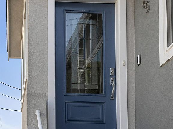 4th image of 65 Meda Ave