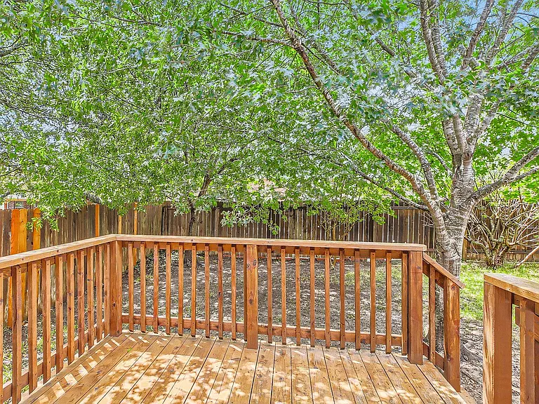 23927 Waterhole Ln — Photo 21