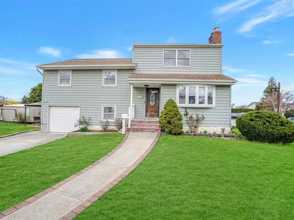 1472 Andrews Place, Wantagh, NY 11793