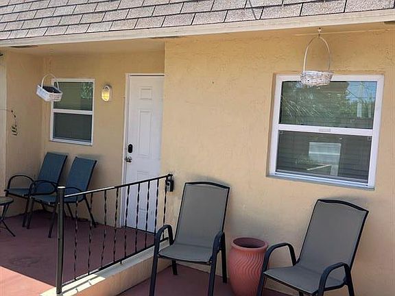 2nd image of 4905 Parker Ave