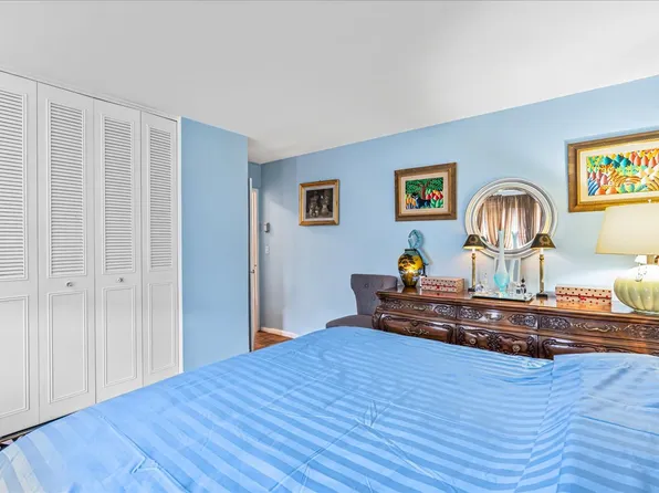 17-85 215th Street image 10 of 33