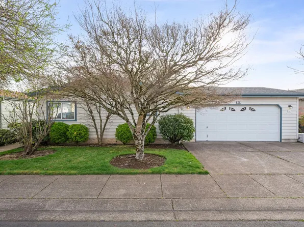 4055 Royal Ave Space 30, Eugene, OR 97402