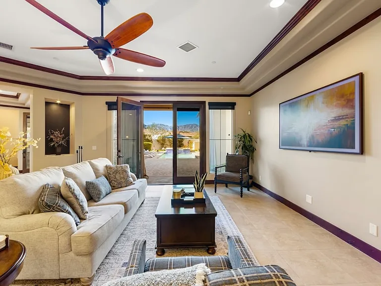 51010 Mandarina — Photo 11