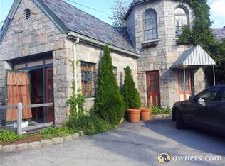 339 Arnold St, Woonsocket, RI 02895