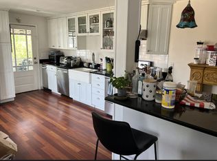 173 Concord Ave #1, Cambridge, MA 02138