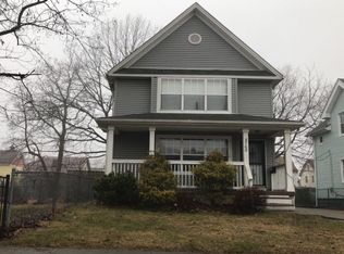 3708 E 106th St, Cleveland, OH