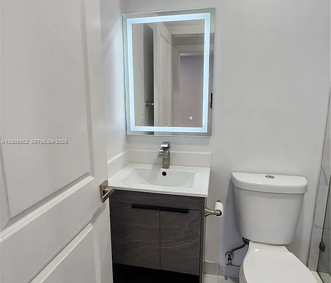8701 SW 36th St — Photo 25