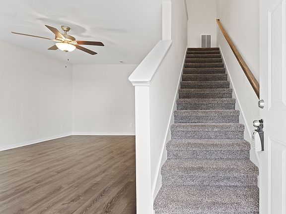 4th image of 3277 Tower Dr Unit H