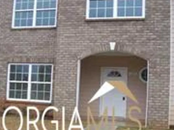 104 Brixton Cir, Carrollton, GA 30117